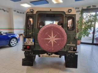 LAND ROVER Defender usata, con Boardcomputer