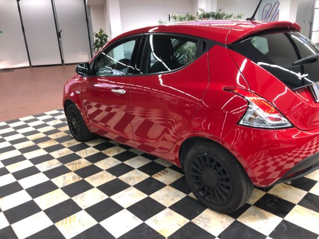 LANCIA Ypsilon usata, con Chiusura centralizzata