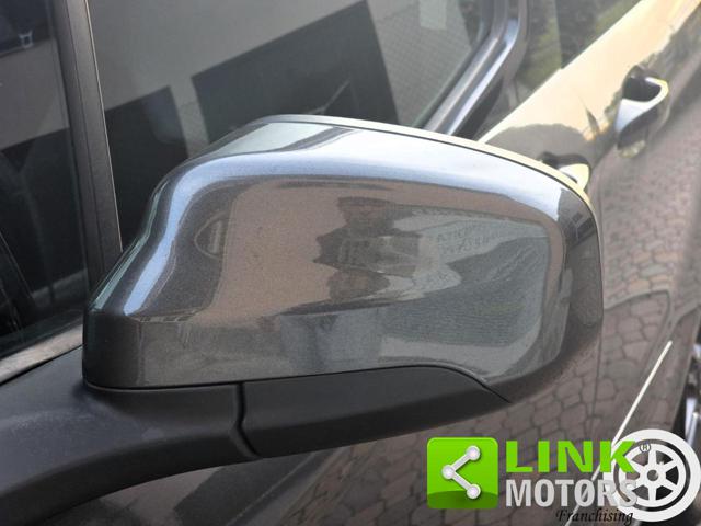 FORD Tourneo Courier usata, con Monitoraggio pressione pneumatici