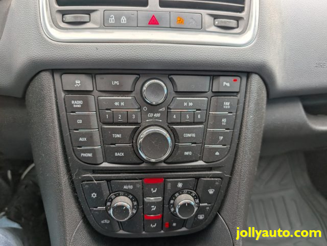 OPEL Meriva usata, con Servosterzo