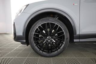 AUDI Q2 usata 15