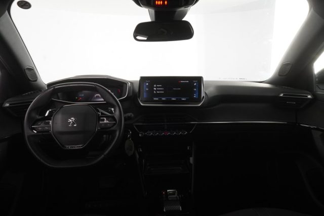 PEUGEOT 2008 usata 10