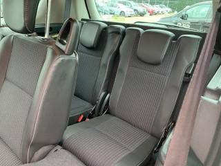 RENAULT Scenic usata, con Controllo automatico clima