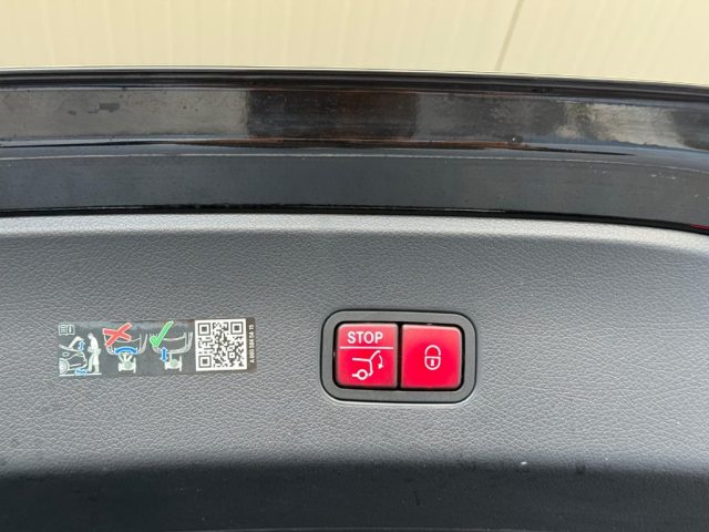 MERCEDES-BENZ GLC 220 usata, con Controllo trazione