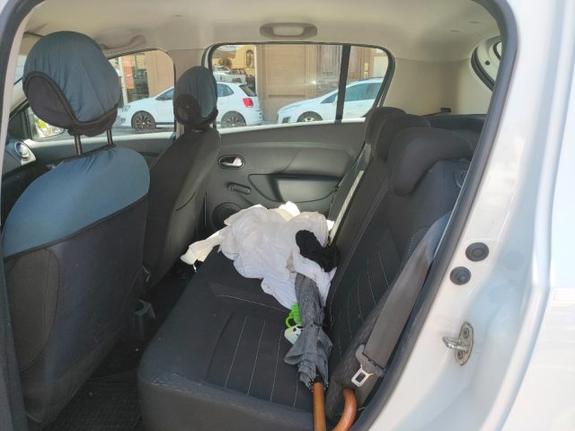 DACIA Sandero usata, con Sedile posteriore sdoppiato