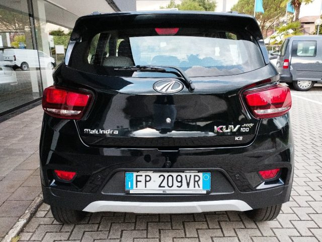 MAHINDRA KUV100 usata, con Antifurto