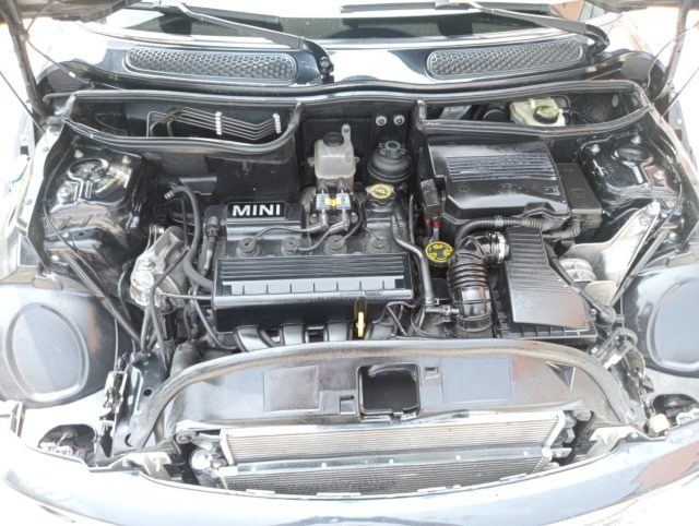 MINI Cabrio usata, con USB