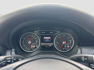 MERCEDES-BENZ CLA usata 11