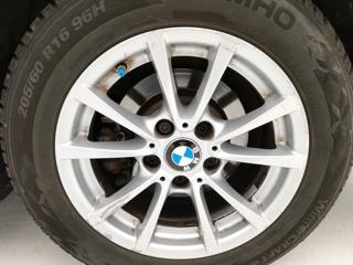 BMW 320 usata, con Park Distance Control