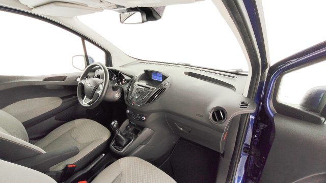 FORD Tourneo Courier usata 31