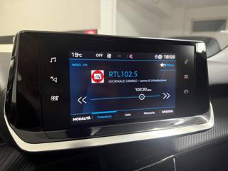 PEUGEOT 2008 usata, con Controllo trazione