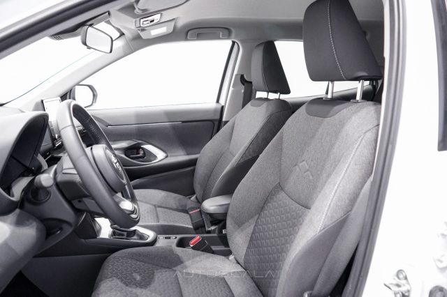 TOYOTA Yaris Cross usata, con ESP