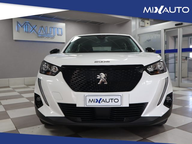 PEUGEOT 2008 usata, con Airbag