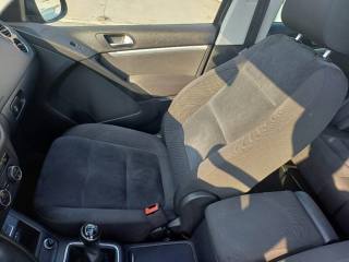 VOLKSWAGEN Tiguan usata, con Bracciolo