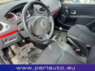RENAULT Clio usata, con Alzacristalli elettrici