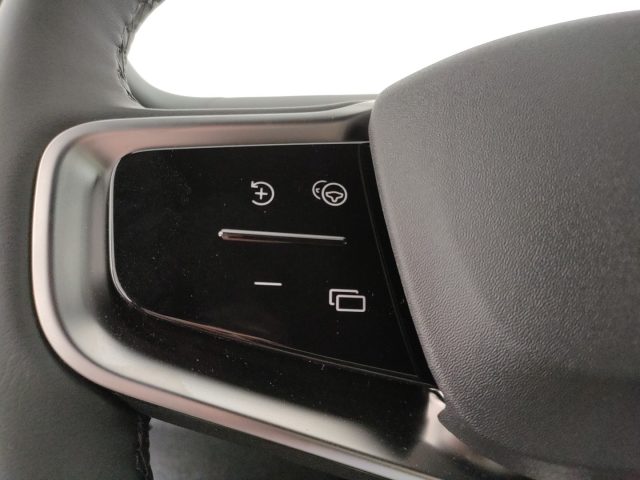 VOLVO EX30 usata, con USB