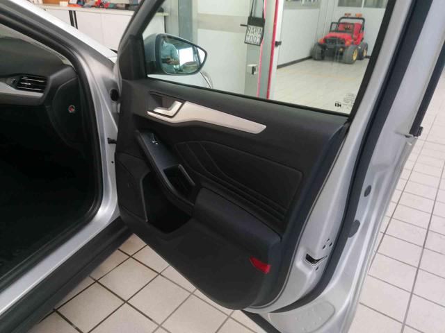 FORD Focus usata, con Bluetooth