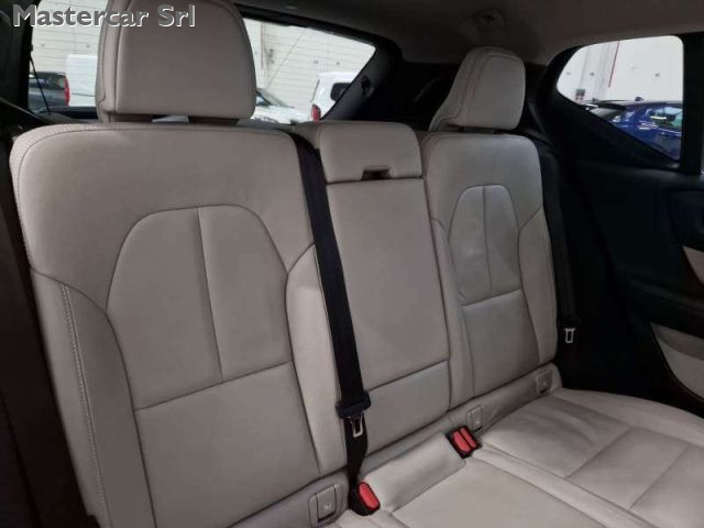 VOLVO XC40 usata, con Alzacristalli elettrici