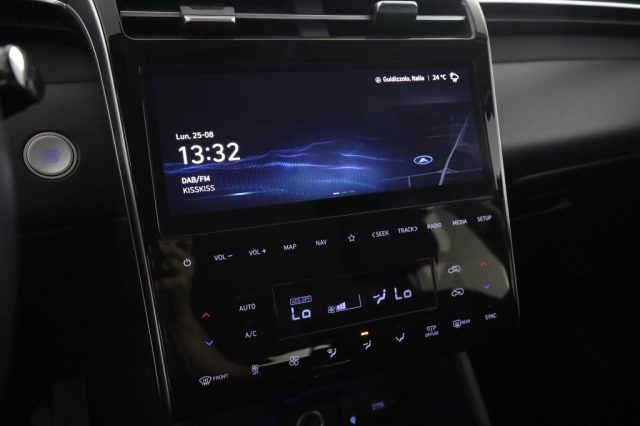 HYUNDAI Tucson usata 10
