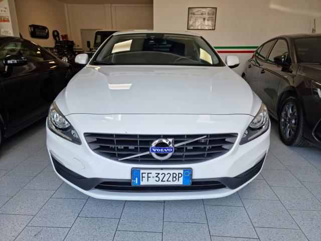 VOLVO V60 usata, con Airbag