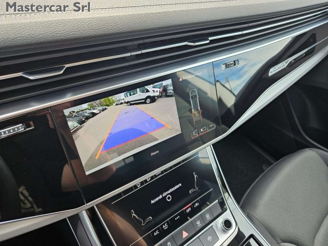 AUDI Q8 usata, con Servosterzo