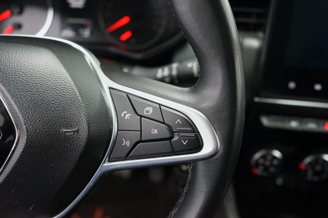 RENAULT Clio usata 32