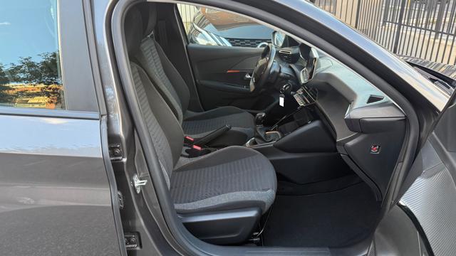PEUGEOT 208 usata, con USB