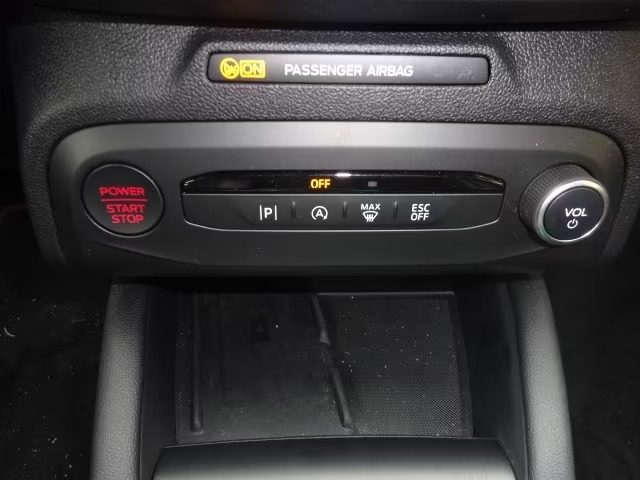 FORD Focus usata, con Controllo automatico clima