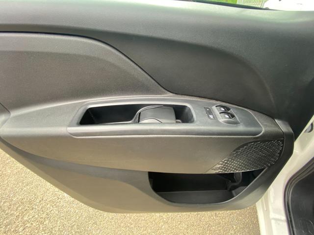 FIAT Doblo usata 17