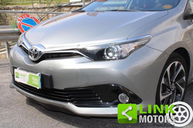 TOYOTA Auris usata, con Airbag laterali