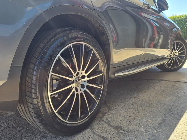 MERCEDES-BENZ GLC 220 usata 132