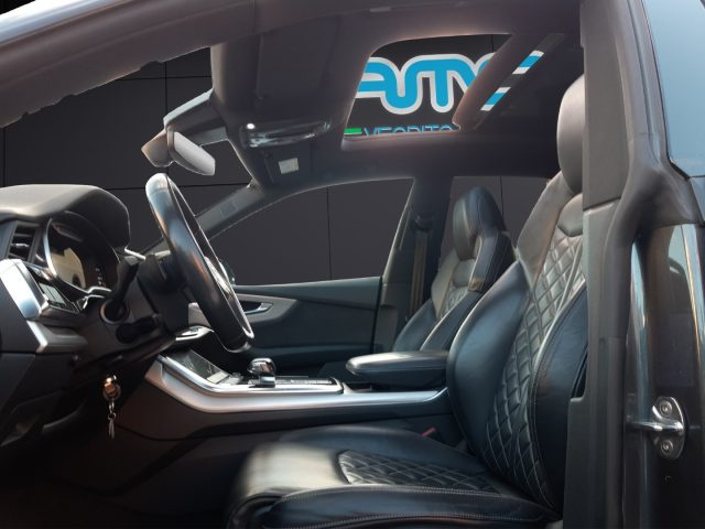 AUDI Q8 usata, con Volante in pelle