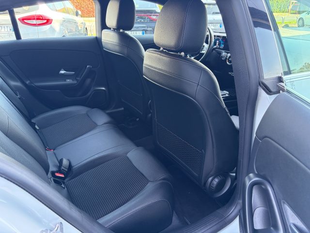 MERCEDES-BENZ CLA 250 usata, con Interni in pelle