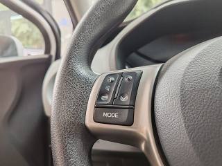 TOYOTA Yaris usata, con ESP