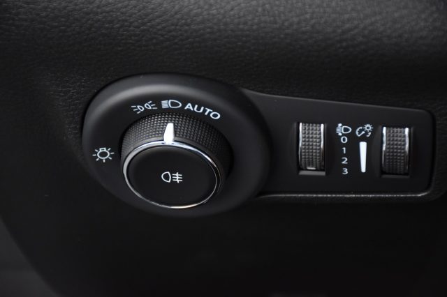 JEEP Compass usata, con USB