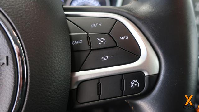 JEEP Compass usata, con Sedile posteriore sdoppiato