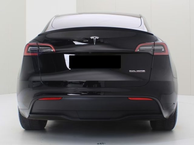 TESLA Model Y usata, con Autoradio
