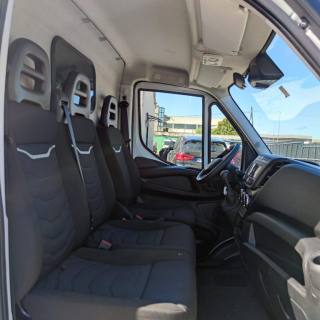 IVECO  usata 11