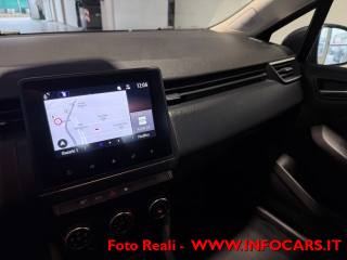 RENAULT Clio usata, con Luci diurne LED