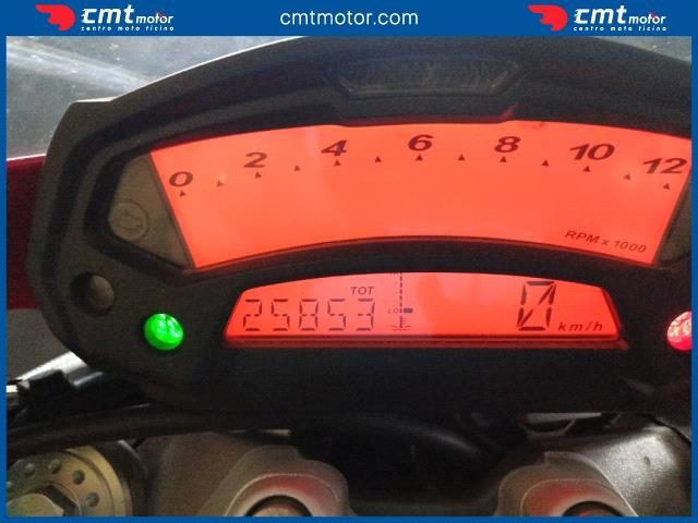 DUCATI Monster 696 usata 4