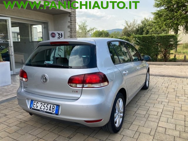 VOLKSWAGEN Golf usata, con Autoradio