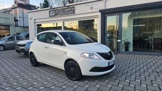 LANCIA Ypsilon 1.0 FireFly 5 porte S&S Hybrid Silver Plus