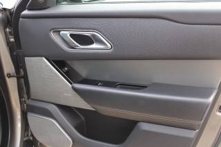 LAND ROVER Range Rover Velar usata, con Interni in pelle