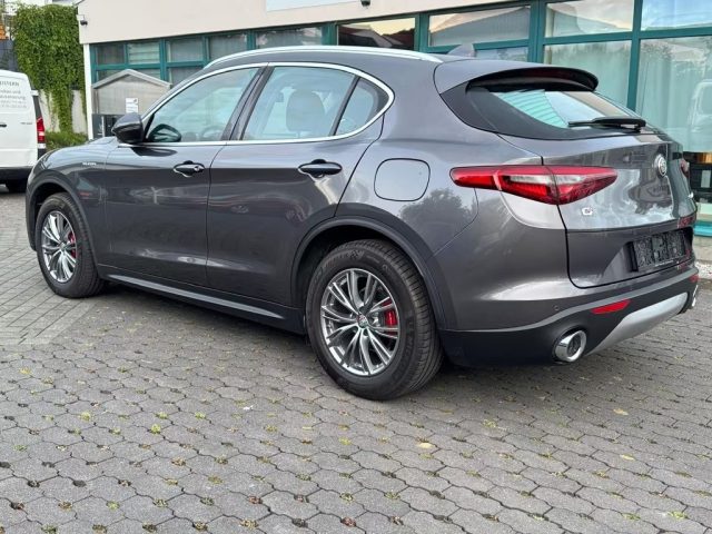 ALFA ROMEO Stelvio usata, con Airbag Passeggero
