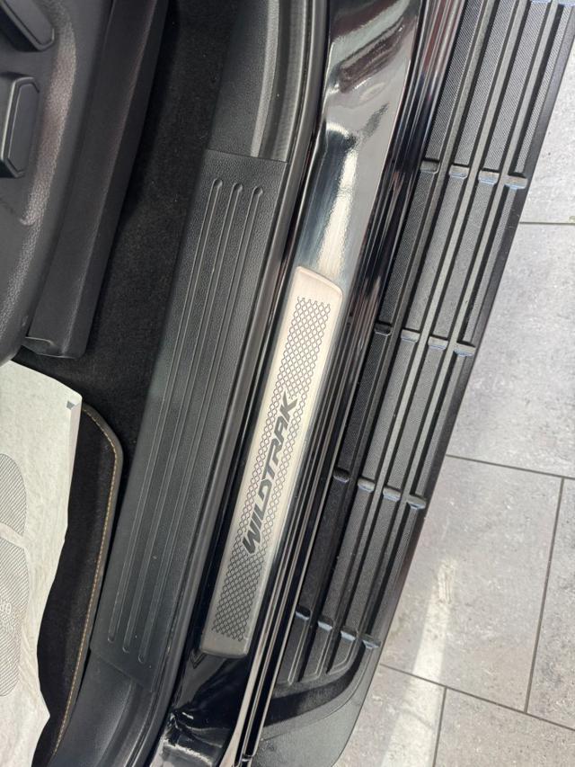 FORD Ranger usata, con Specchietti laterali elettrici