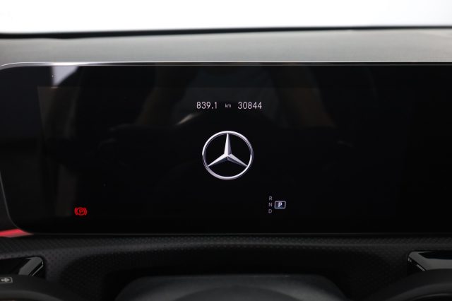 MERCEDES-BENZ A 180 usata 6