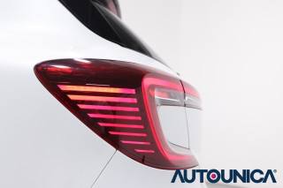 RENAULT Captur usata, con Hill holder