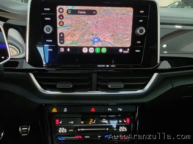 VOLKSWAGEN T-Roc usata, con Interni in pelle