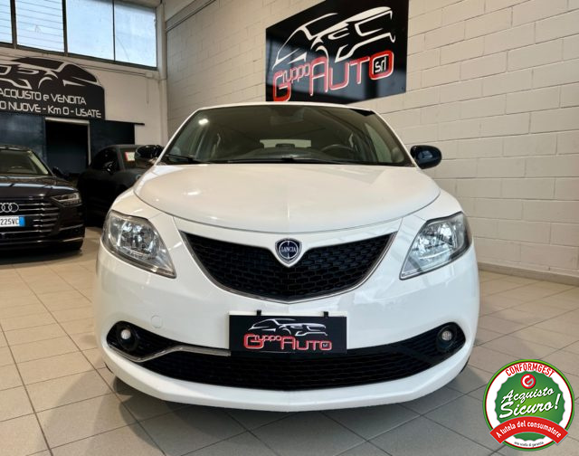 LANCIA Ypsilon usata, con Airbag