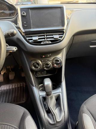 PEUGEOT 208 usata 18